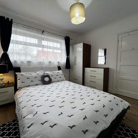 Springfield House- Near Newcastle Centre, Hospital And Keele University! Stoke-on-Trent Εξωτερικό φωτογραφία